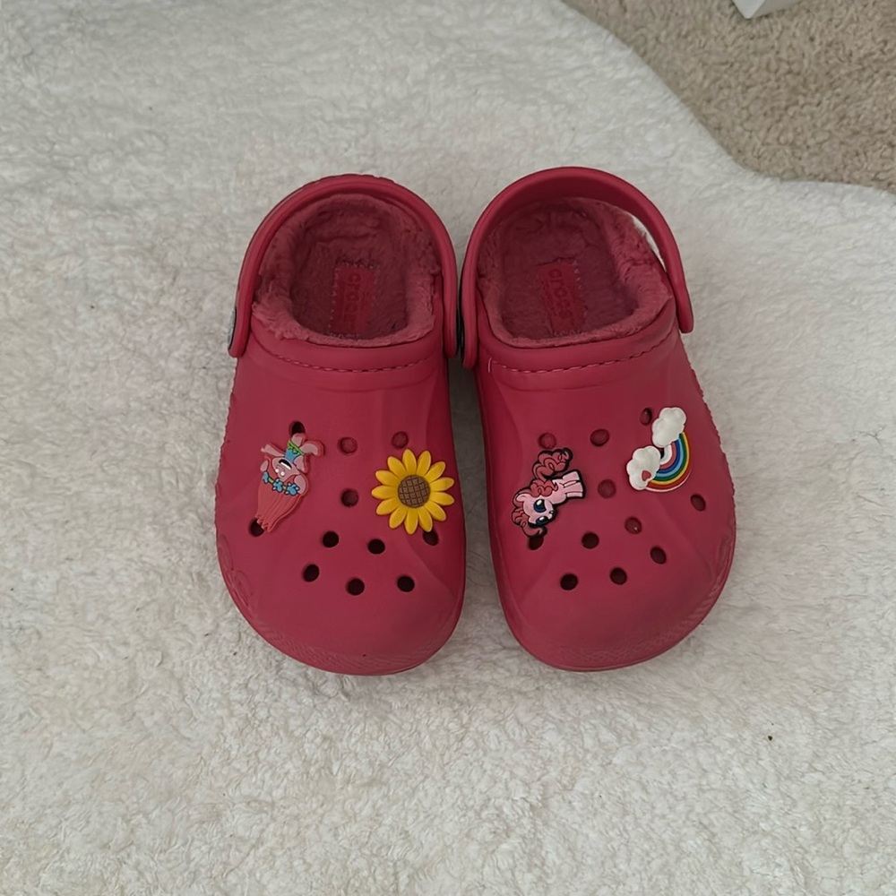 Lined Fuchsia CROCS 🐊 Toddler Girls